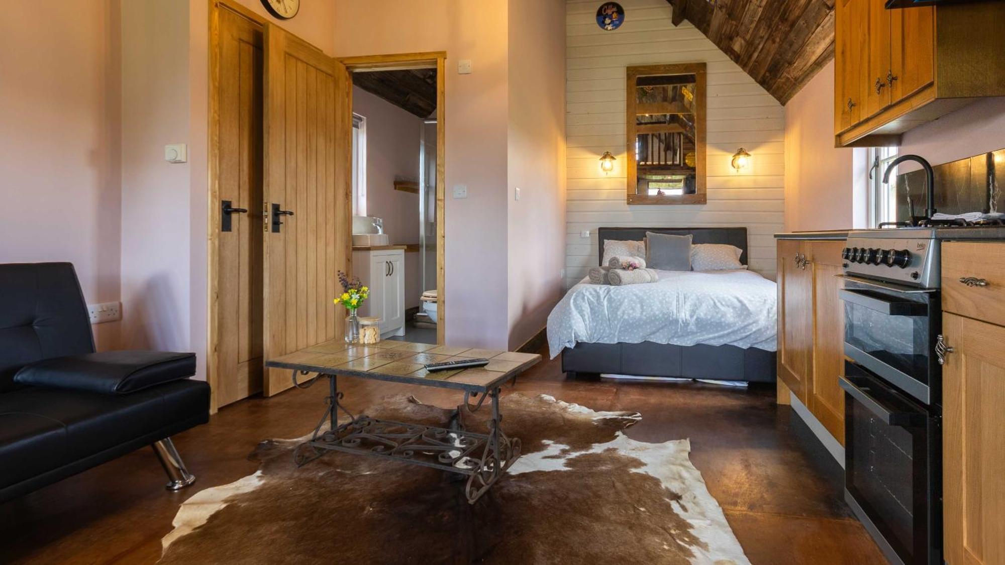 Lake View Lodges 롱멜퍼드 외부 사진