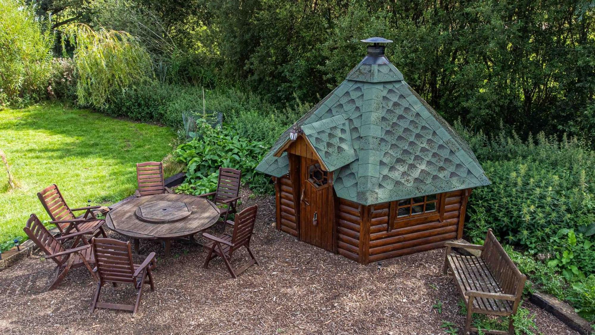 Lake View Lodges 롱멜퍼드 외부 사진